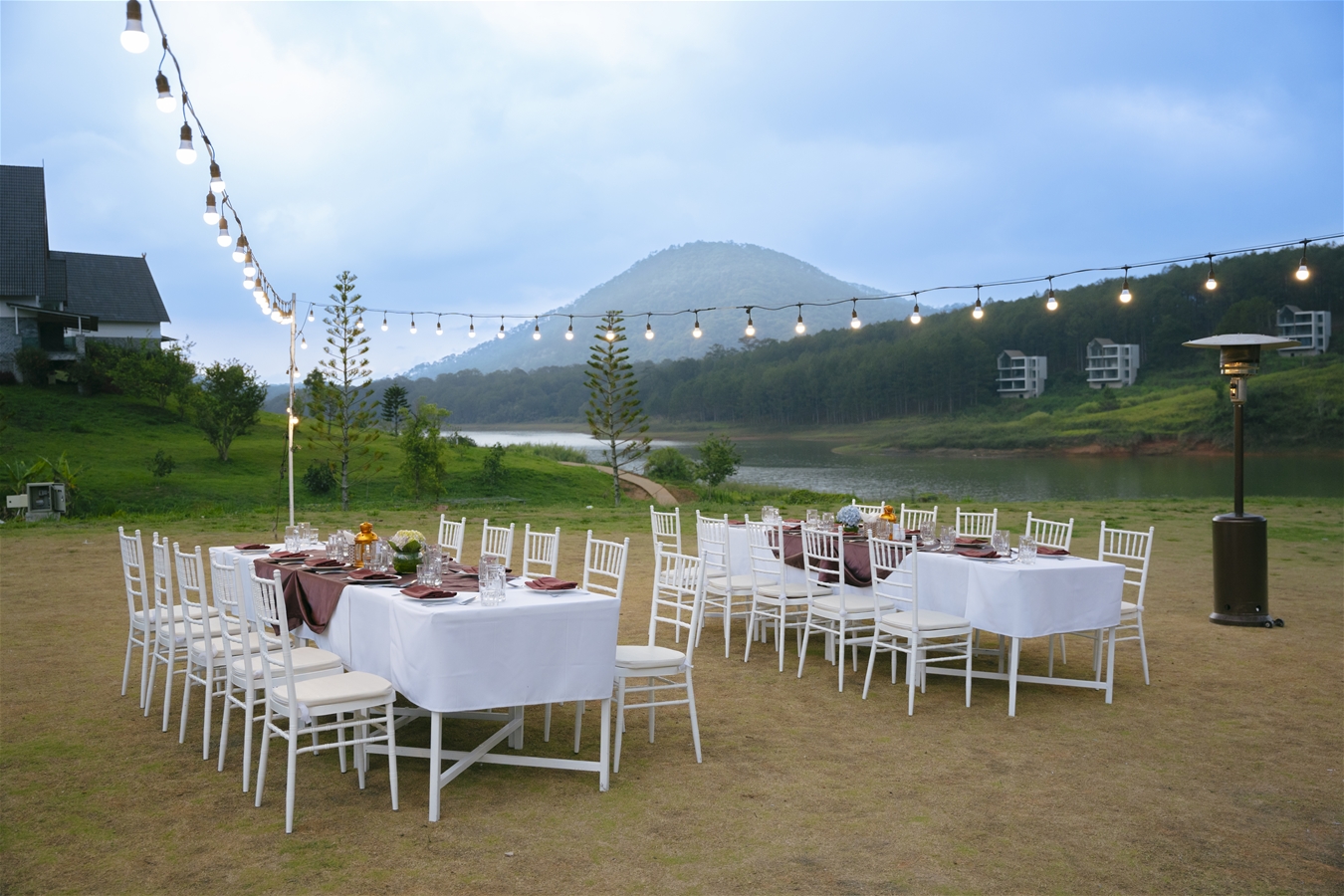 Tiệc Nướng Sân Vườn